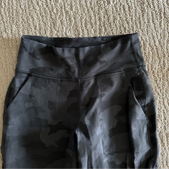 Lululemon Camo Align Joggers 28” - Picture 5 of 8